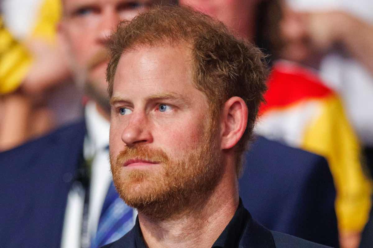 Guai in arrivo per il principe Harry, cosa succederà