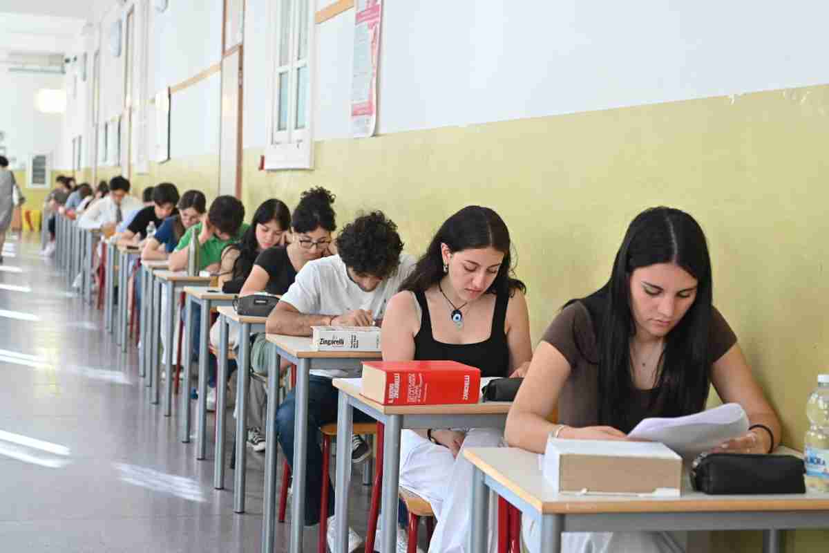 6 studenti su 10 poi ammettono di aver modificato il proprio schema alimentare proprio a causa dell’ansia da esame