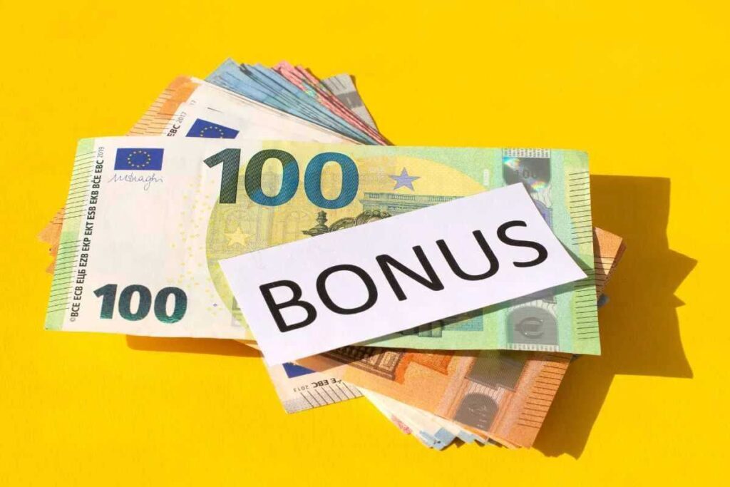 Soldi in arrivo con il bonus luglio