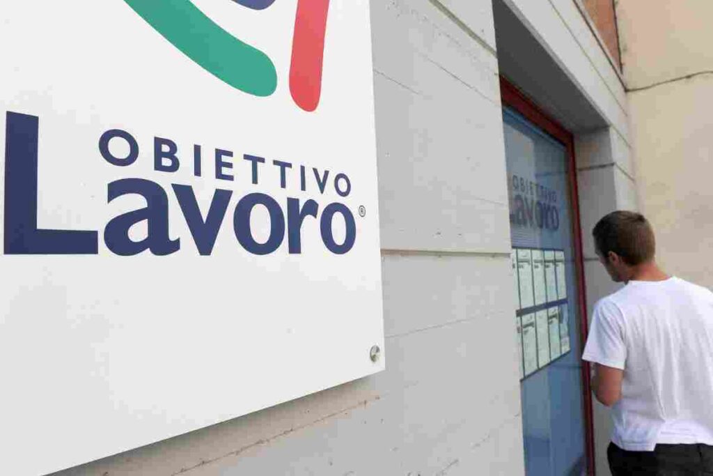 Lavoro, a maggio sono diminuiti gli occupati dopo tre mesi di crescita