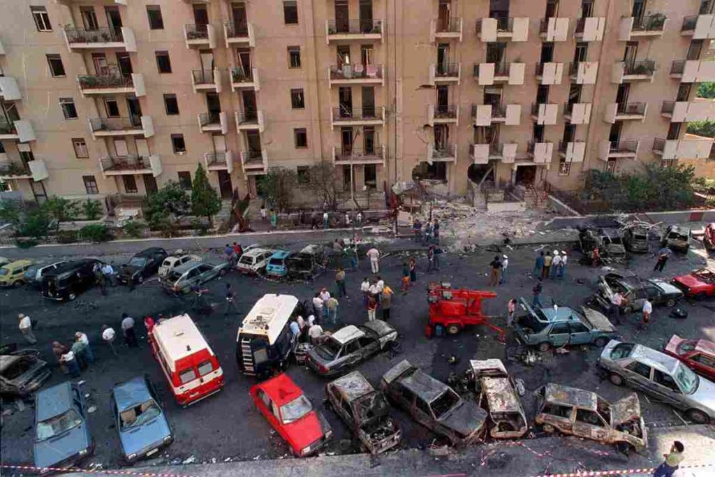 Il 19 luglio di 32 anni fa la strage di via D’Amelio: da Sergio Mattarella a Giorgia Meloni. E la ricerca della verità